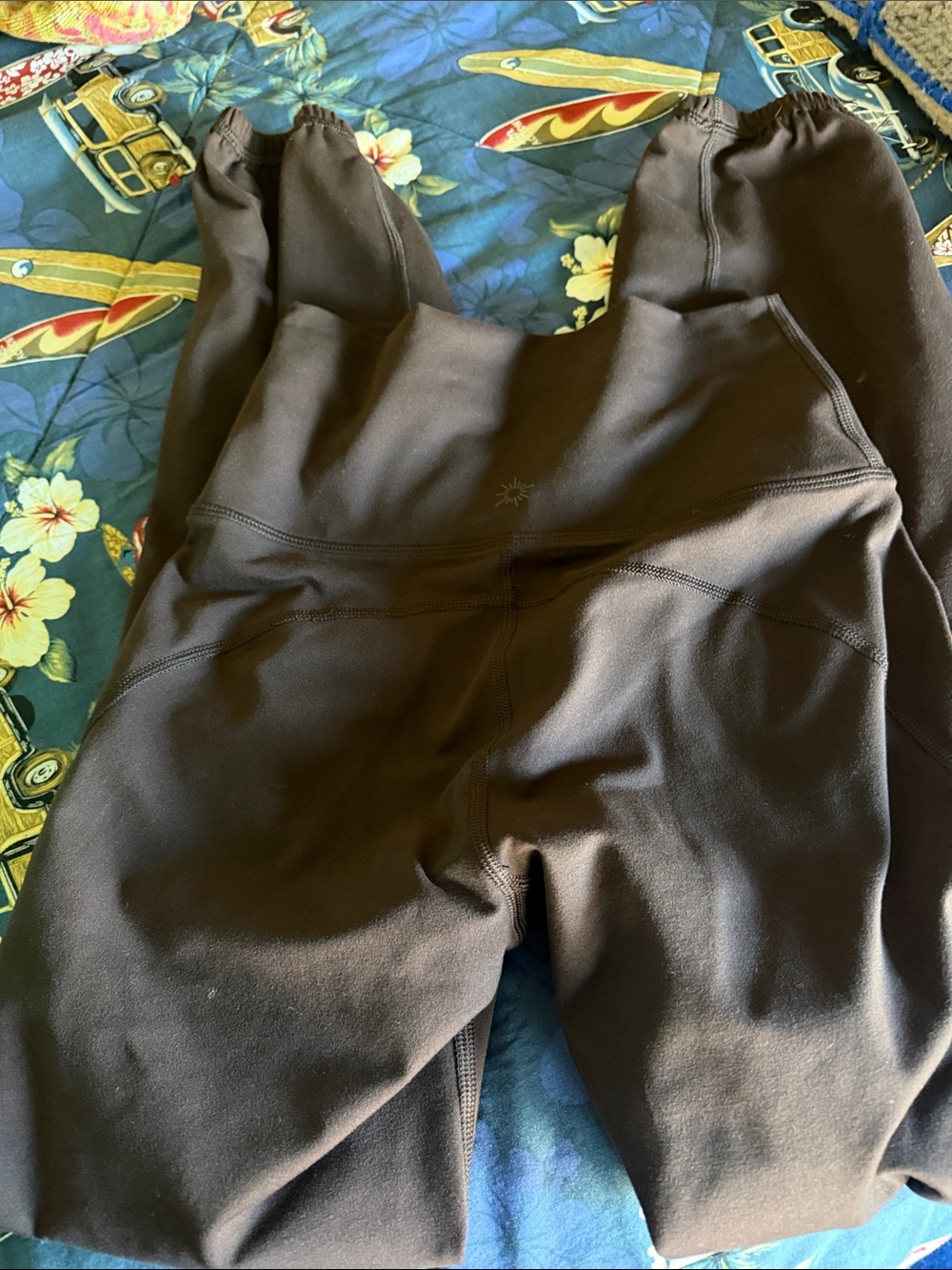 Offline by aerie chocolate brown hugger cinch pant size Small